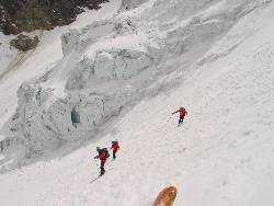 2022.jpg (454381 bytes)