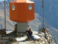 Click to see big picture (667x500 pixels; 89 KB)