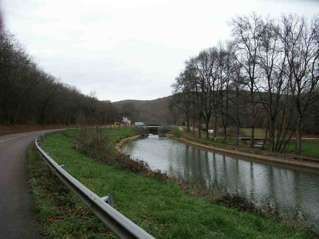 Cliquer pour voir l'image suivante