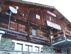 Clic pour agrandir l'îmage (1024x768 pixels; 140 KB)