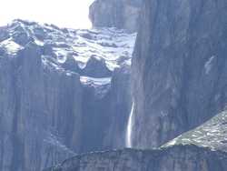 Clic pour agrandir l'îmage (1024x768 pixels; 122 KB)