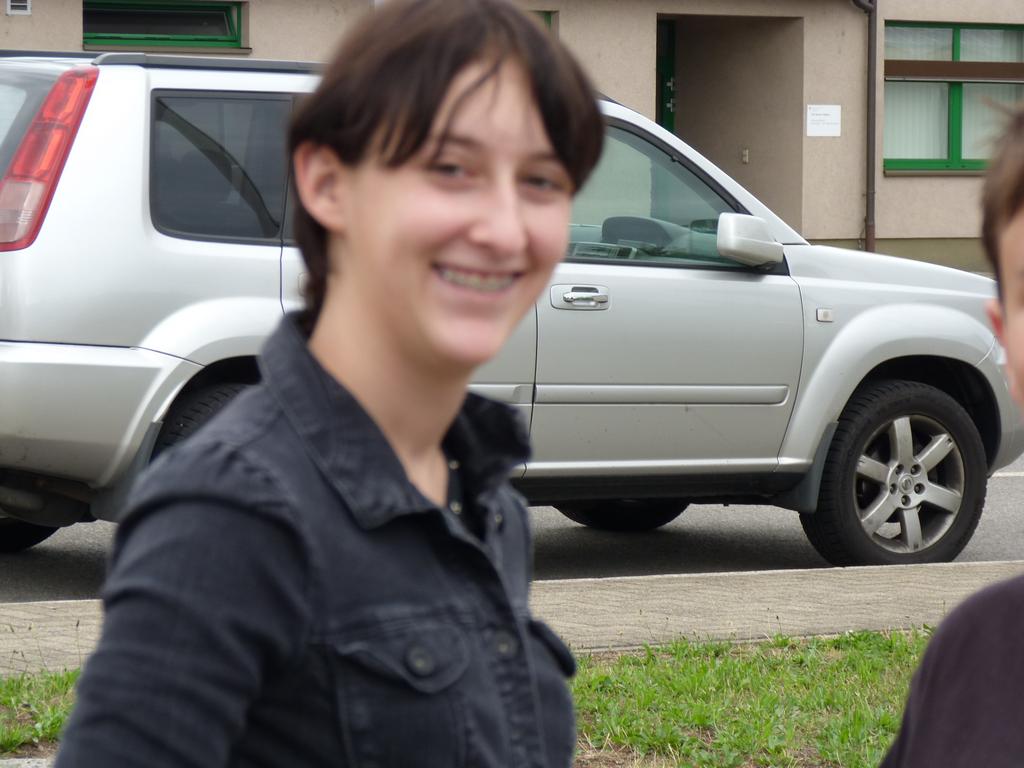 Cliqeu pour voir l'image suivante