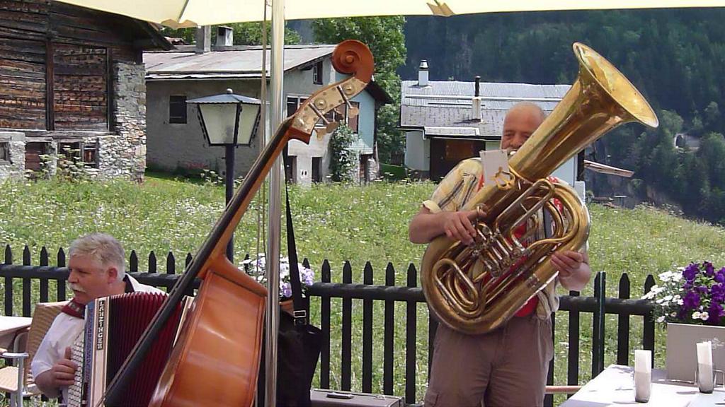 Clic pour l'image suivante