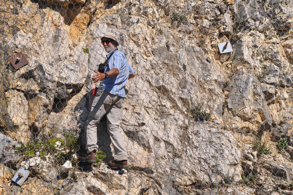 Clic pour l'image suivante