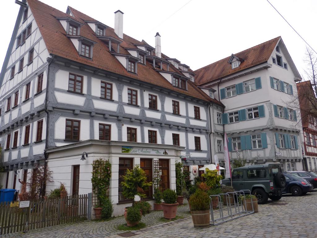 Clic pour l'image suivante