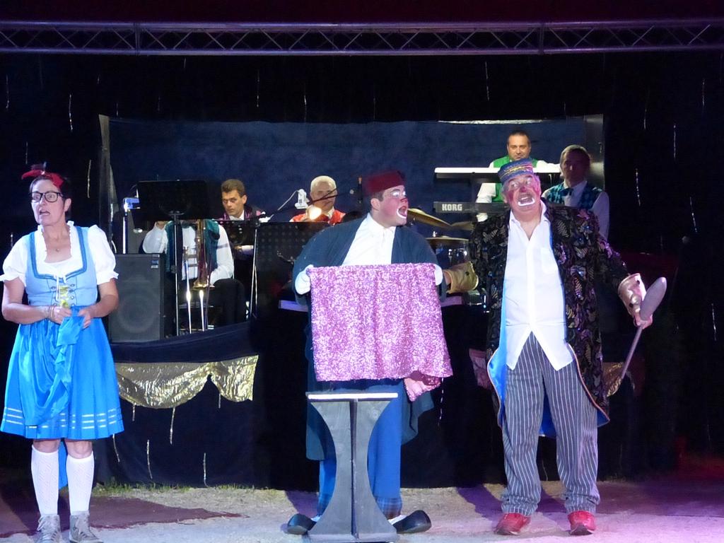 Clic pour l'image suivante