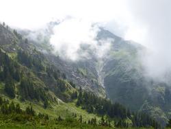 Click to see big picture (1024x768 pixels; 94 KB)