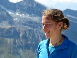 Click to see big picture (1024x768 pixels; 74 KB)