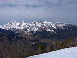 Click to see big picture (1024x768 pixels; 101 KB)