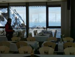 Click to see big picture (1024x768 pixels; 83 KB)