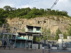 Click to see big picture (1024x768 pixels; 171 KB)