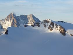 Click to see big picture (1024x768 pixels; 57 KB)