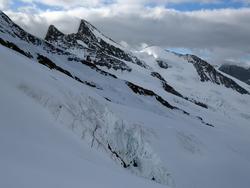 Click to see big picture (1024x768 pixels; 77 KB)