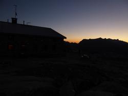 Click to see big picture (1024x768 pixels; 30 KB)