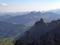 Click to see big picture (1024x768 pixels; 58 KB)