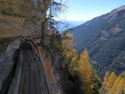 Click to see big picture (1024x768 pixels; 128 KB)