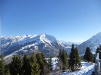 Click to see big picture (1024x768 pixels; 95 KB)