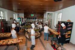 Pour agrandir l'image (1024x685 pixels; 143 KB)