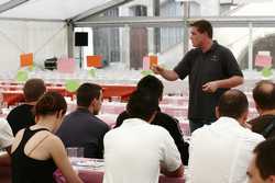 Pour agrandir l'image (1024x683 pixels; 94 KB)